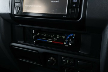 https://vehicle-cdn.autoleague.cloud/31025_61039195_26.jpg