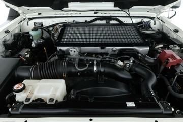 https://vehicle-cdn.autoleague.cloud/31025_61039195_7.jpg