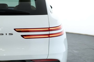 https://vehicle-cdn.autoleague.cloud/31025_61039295_15.jpg