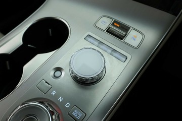 https://vehicle-cdn.autoleague.cloud/31025_61039295_29.jpg
