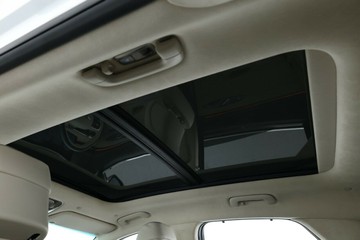 https://vehicle-cdn.autoleague.cloud/31025_61039295_37.jpg