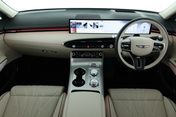 https://vehicle-cdn.autoleague.cloud/31025_61039295_38.jpg