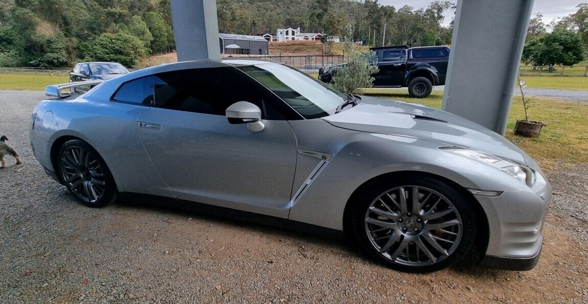 Nissan Gt-r image 4