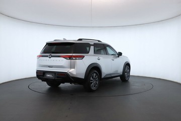 https://vehicle-cdn.autoleague.cloud/31025_61039432_18.jpg