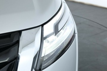 https://vehicle-cdn.autoleague.cloud/31025_61039432_8.jpg
