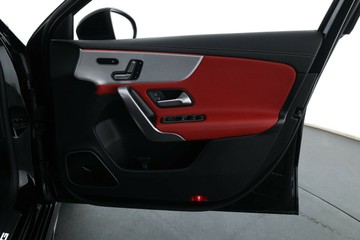 https://vehicle-cdn.autoleague.cloud/31025_61039512_16.jpg