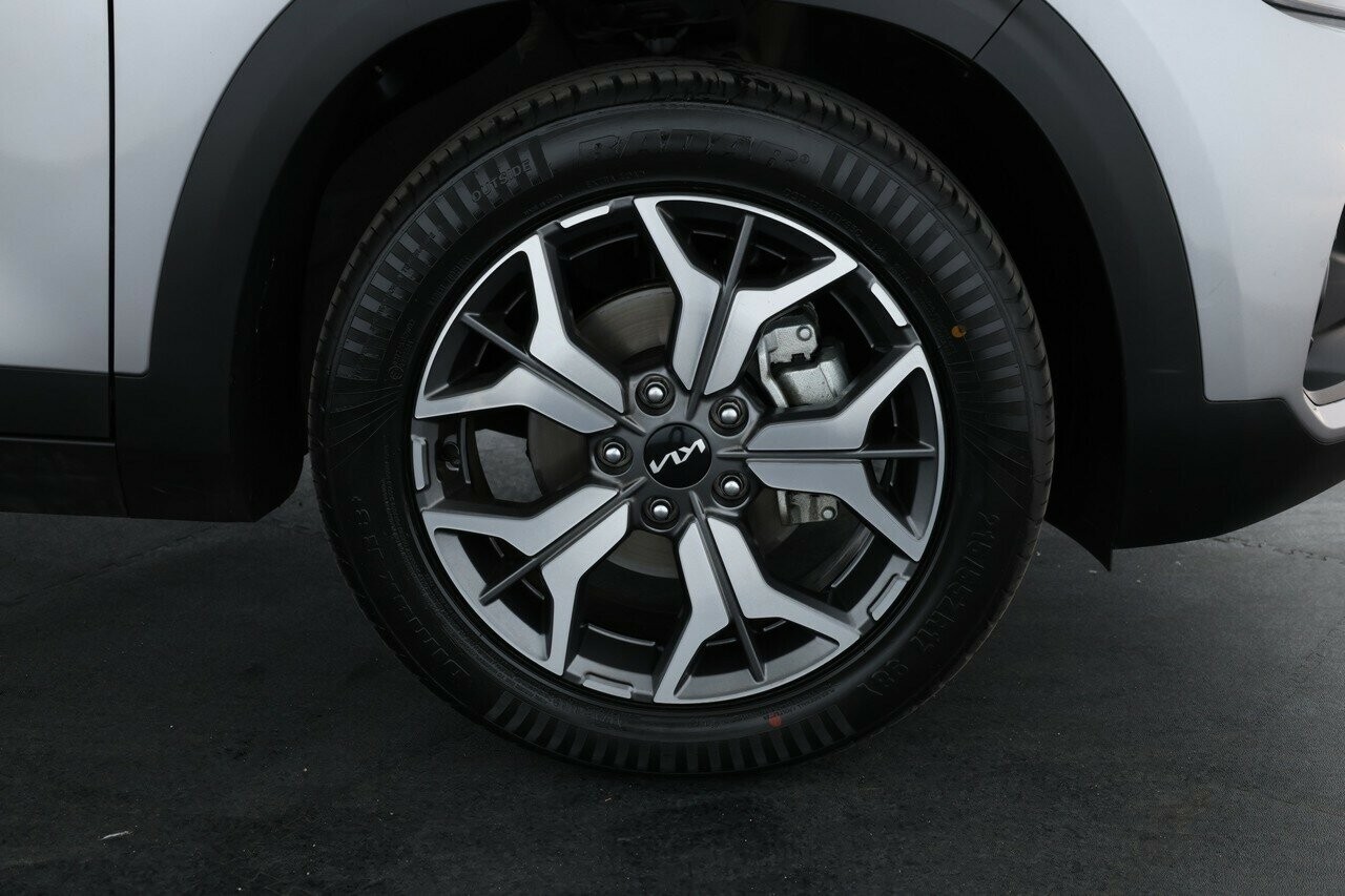 Kia Seltos image 4