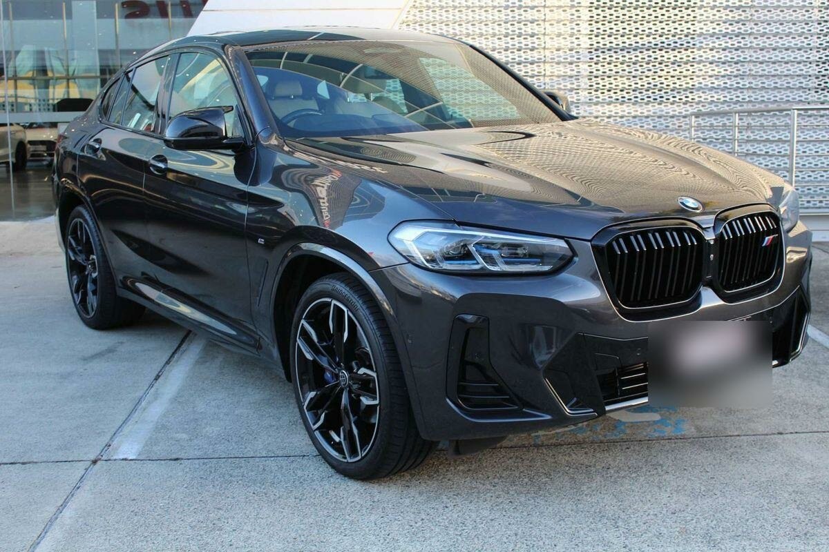 BMW X4 image 1