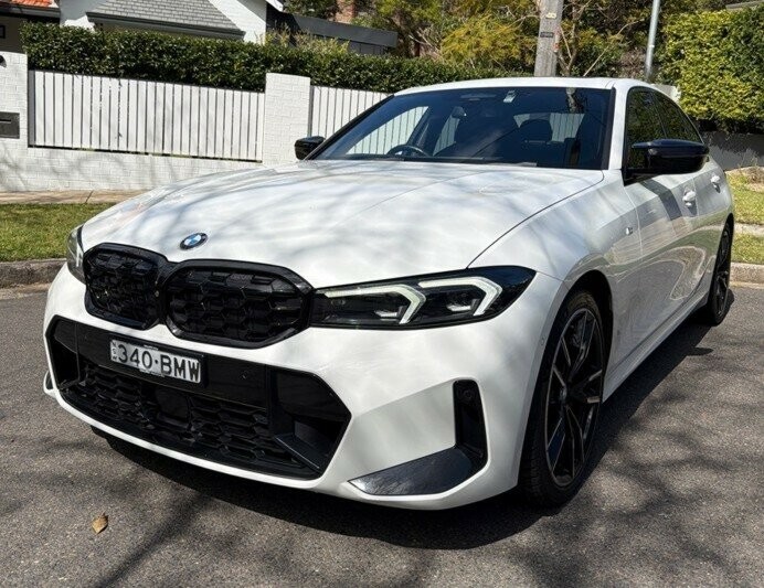 BMW 3 Series image 1