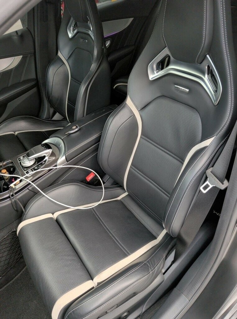 Mercedes Benz C-class image 3