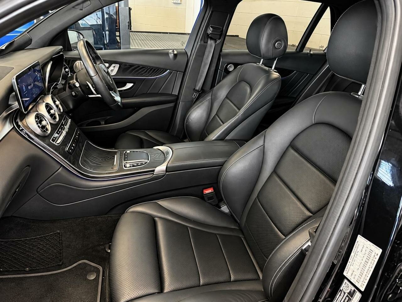Mercedes Benz Glc-class image 3