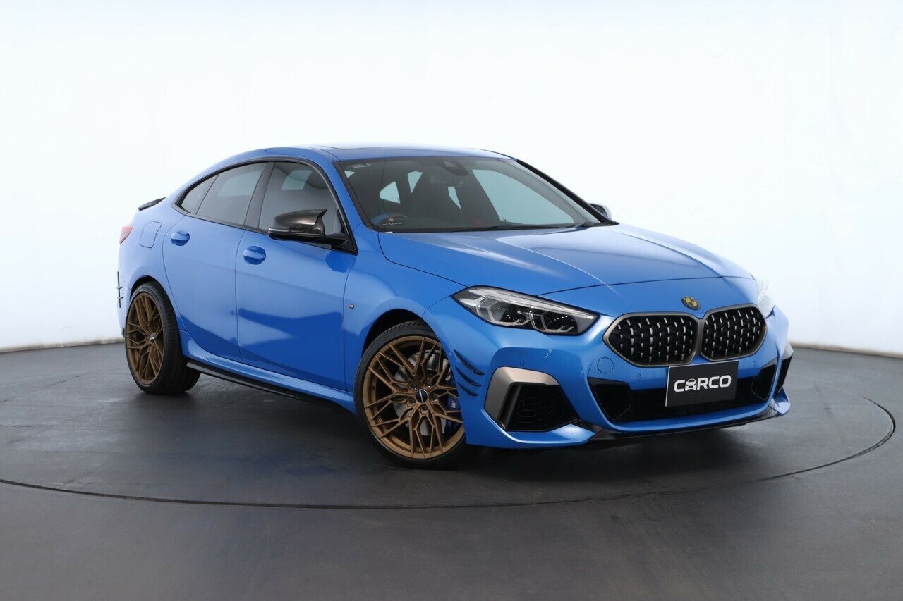 BMW 2 Series image 1