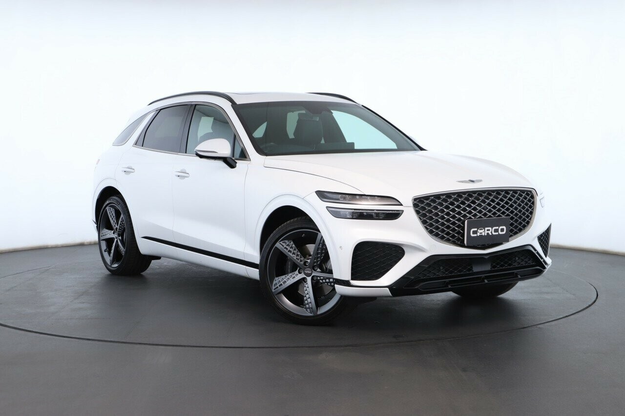 Genesis Gv70 image 1