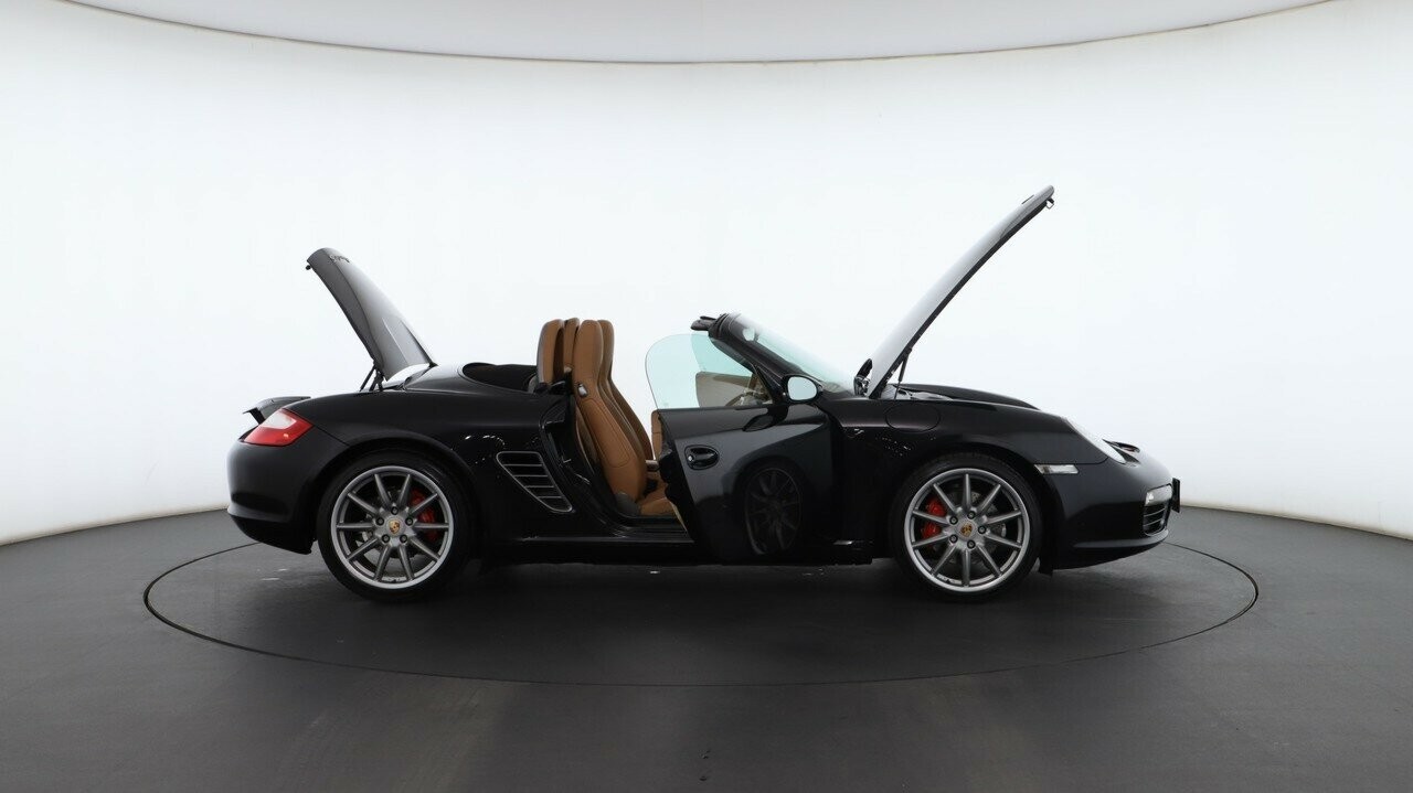 Porsche Boxster image 3