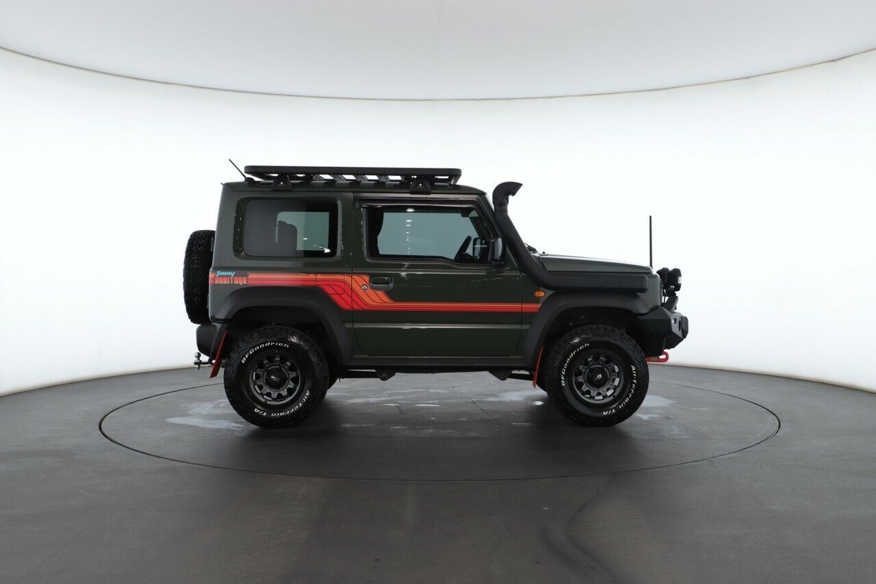 Suzuki Jimny image 2