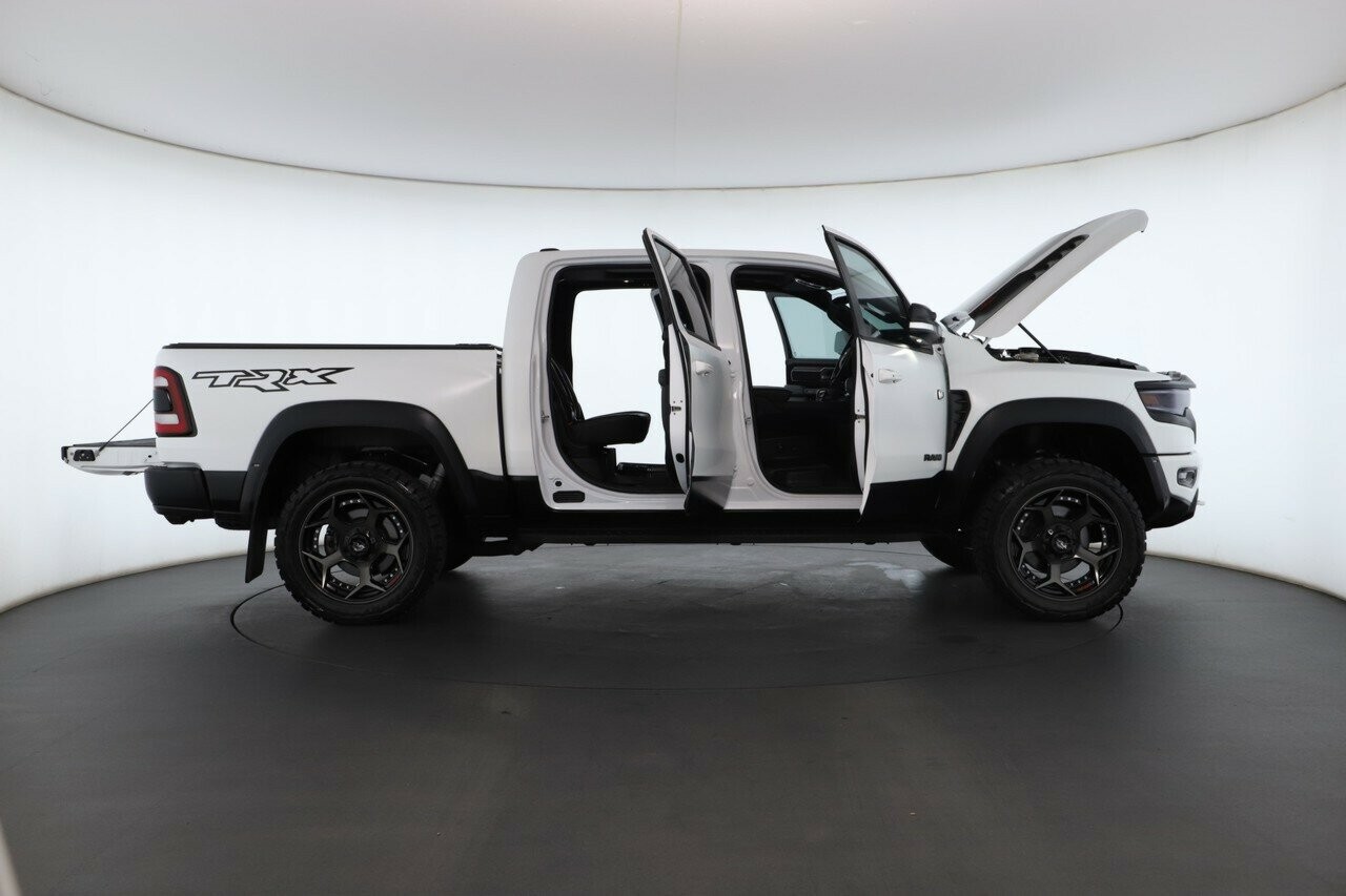Ram 1500 image 2