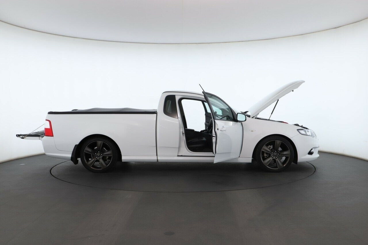 Ford Falcon Ute image 2
