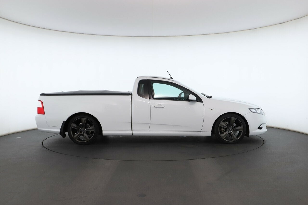 Ford Falcon Ute image 3