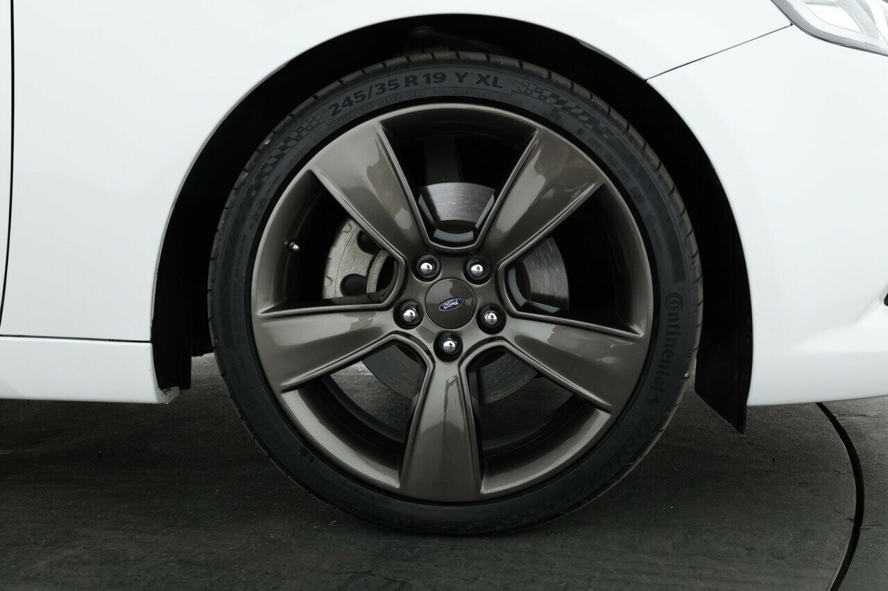 Ford Falcon Ute image 4