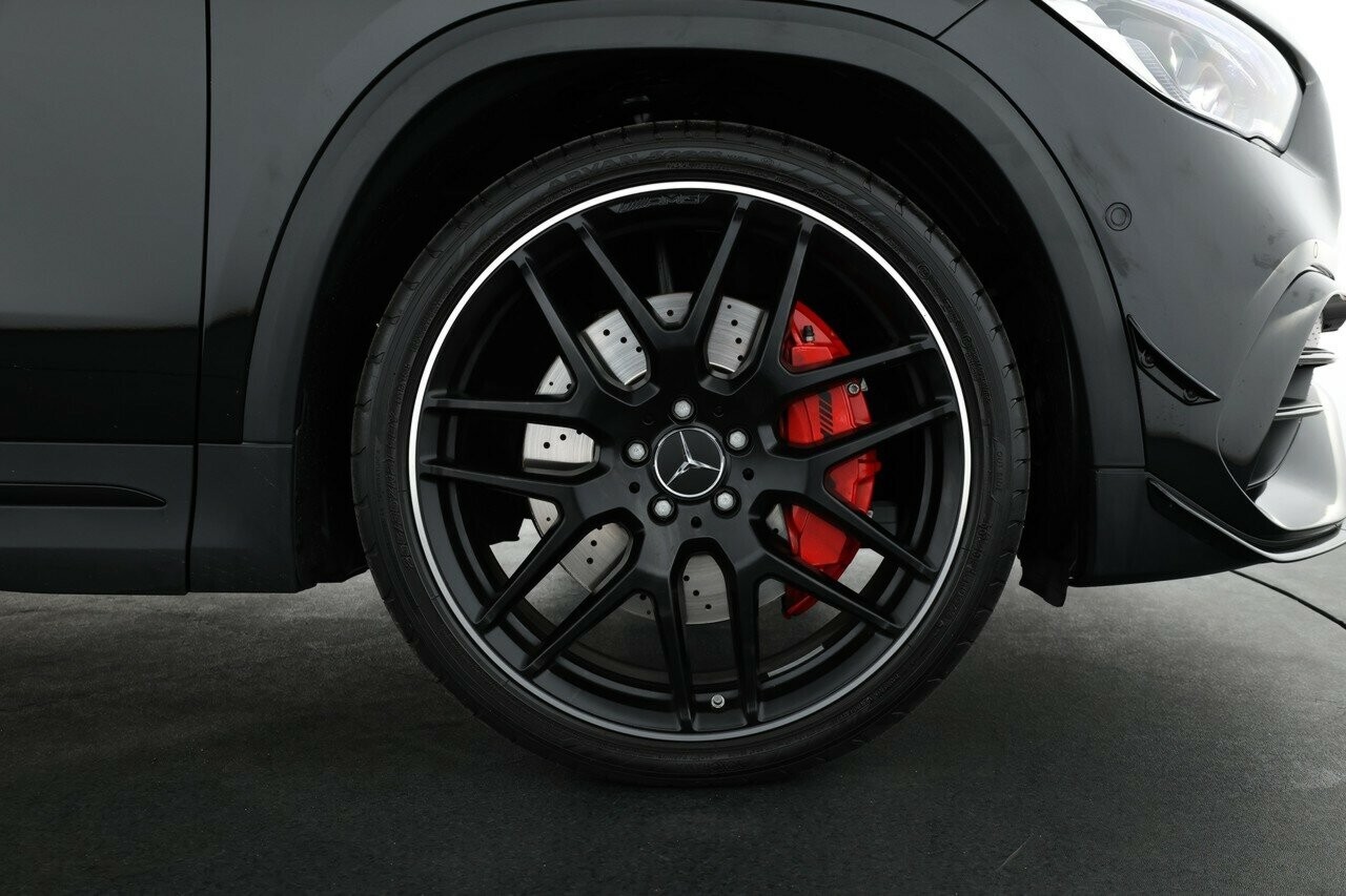 Mercedes Benz Gla-class image 4