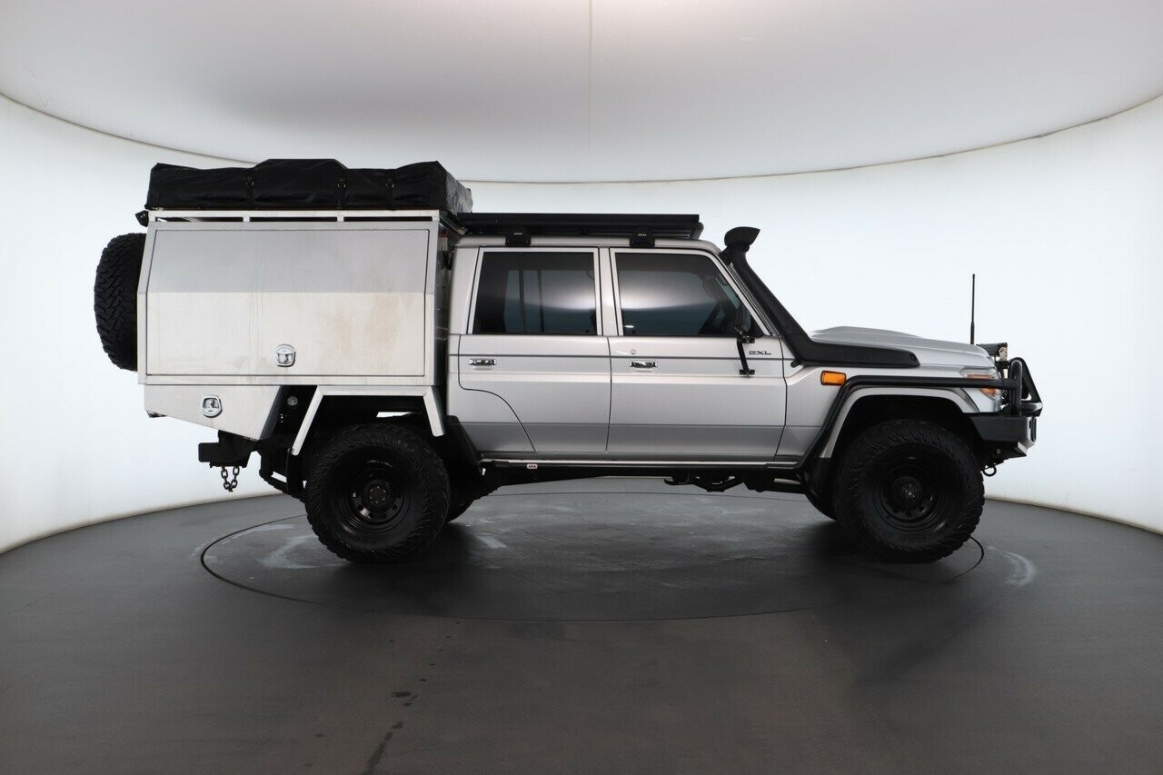 Toyota Landcruiser image 3