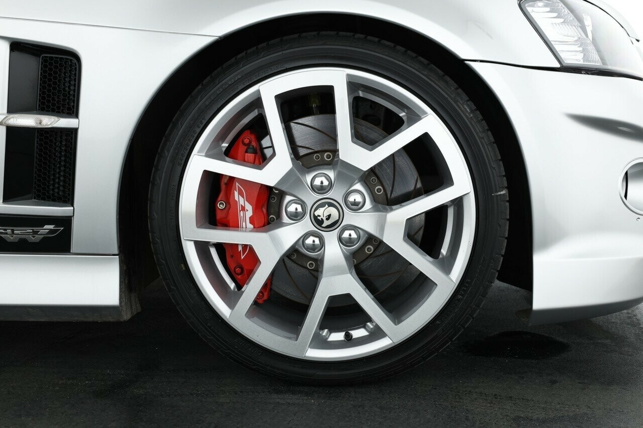 Holden Special Vehicles W427 image 4