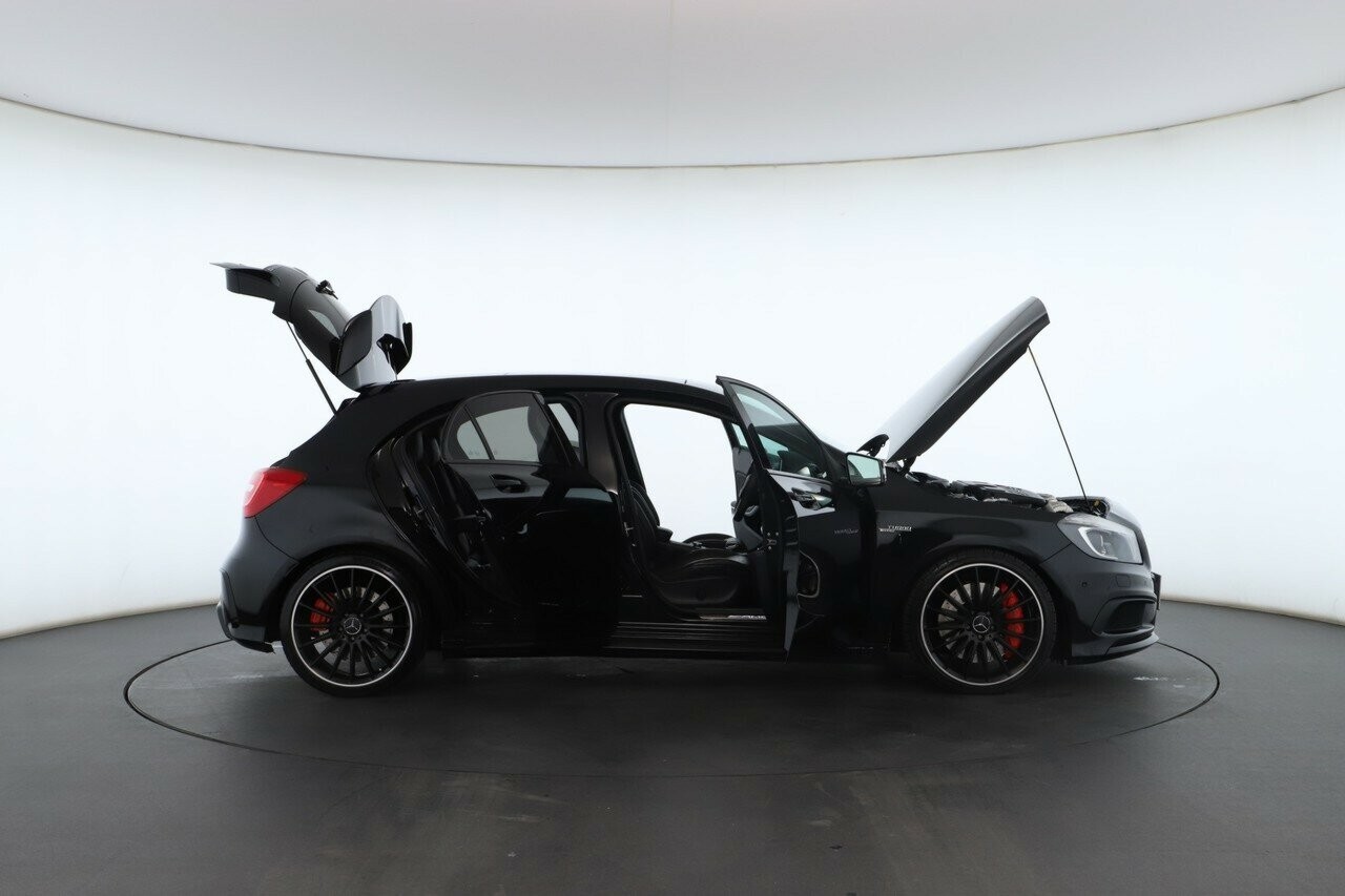 Mercedes Benz A-class image 2