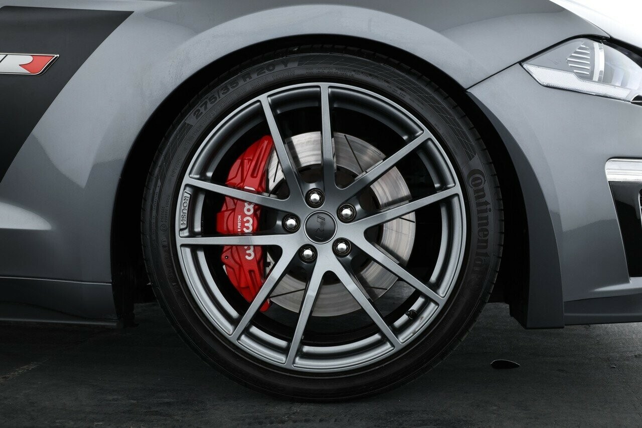 Ford Mustang image 4