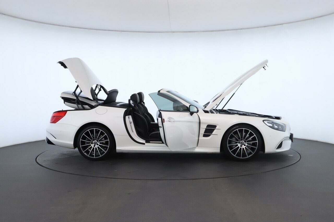 Mercedes Benz Sl-class image 3