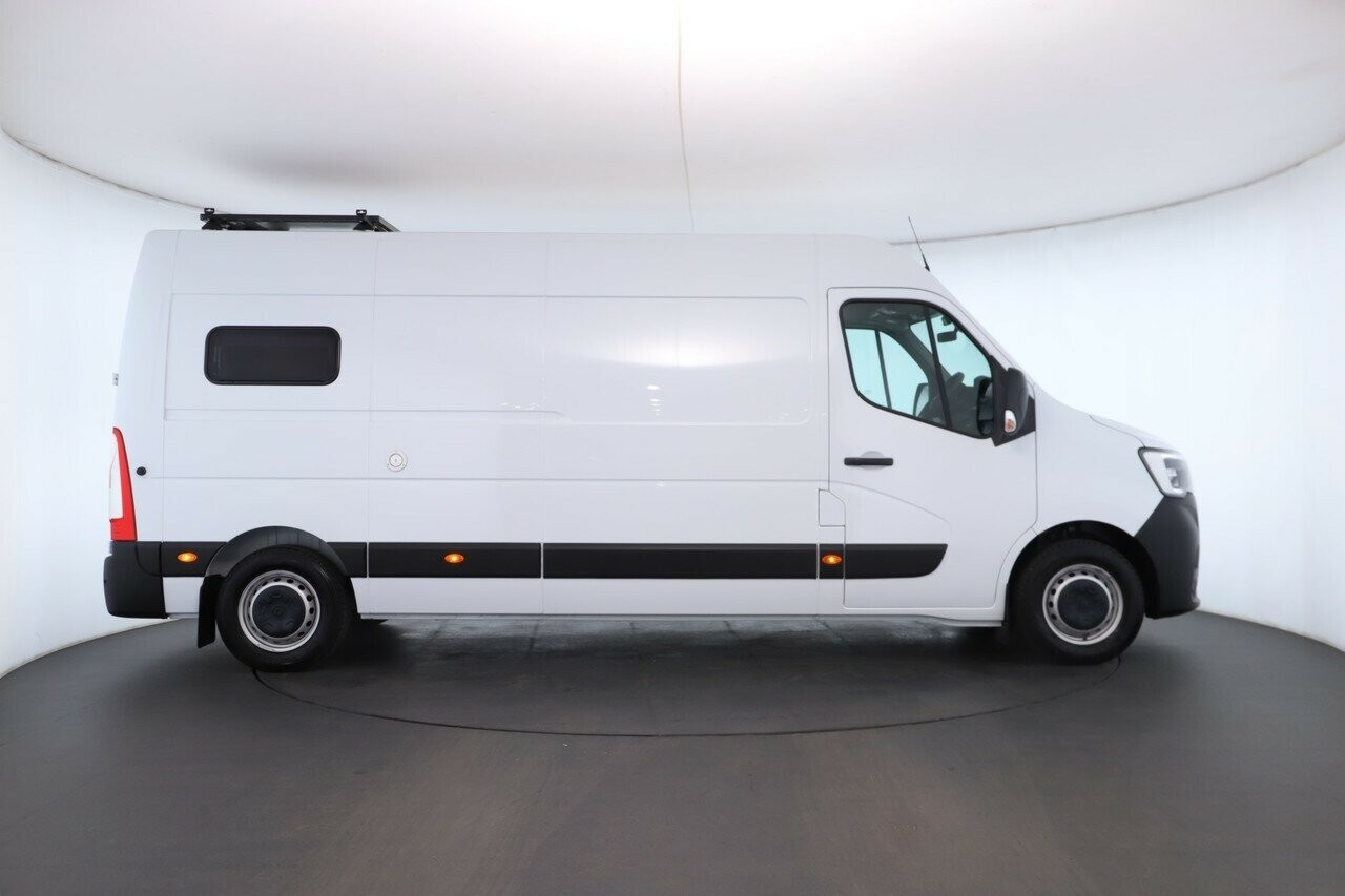 Renault Master image 3