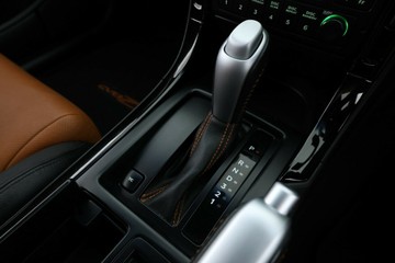 https://vehicle-cdn.autoleague.cloud/31026_61037193_28.jpg