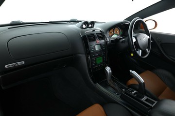 https://vehicle-cdn.autoleague.cloud/31026_61037193_32.jpg