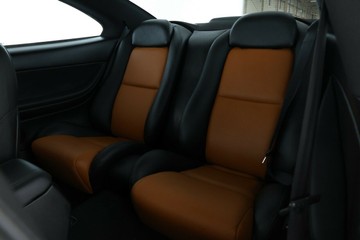 https://vehicle-cdn.autoleague.cloud/31026_61037193_33.jpg