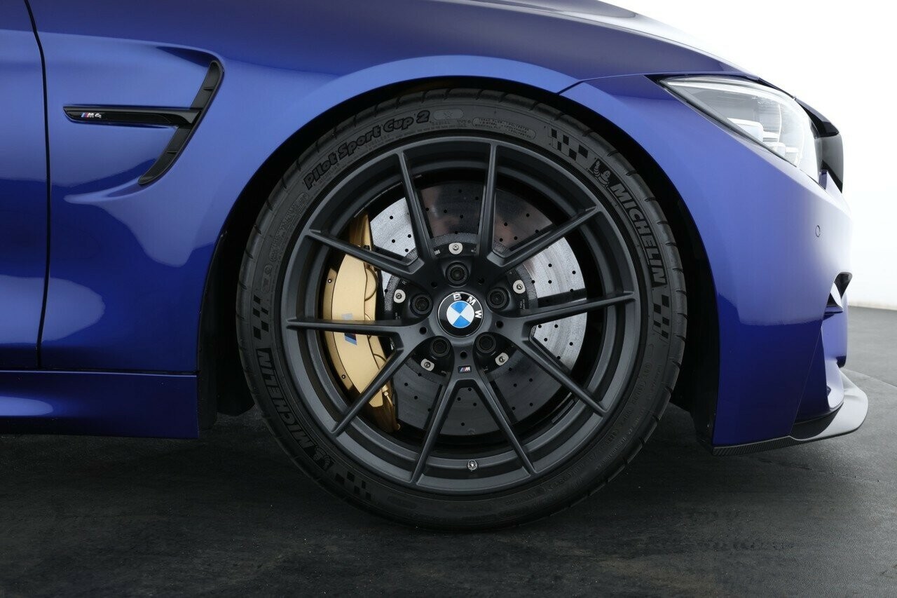 BMW M4 image 4
