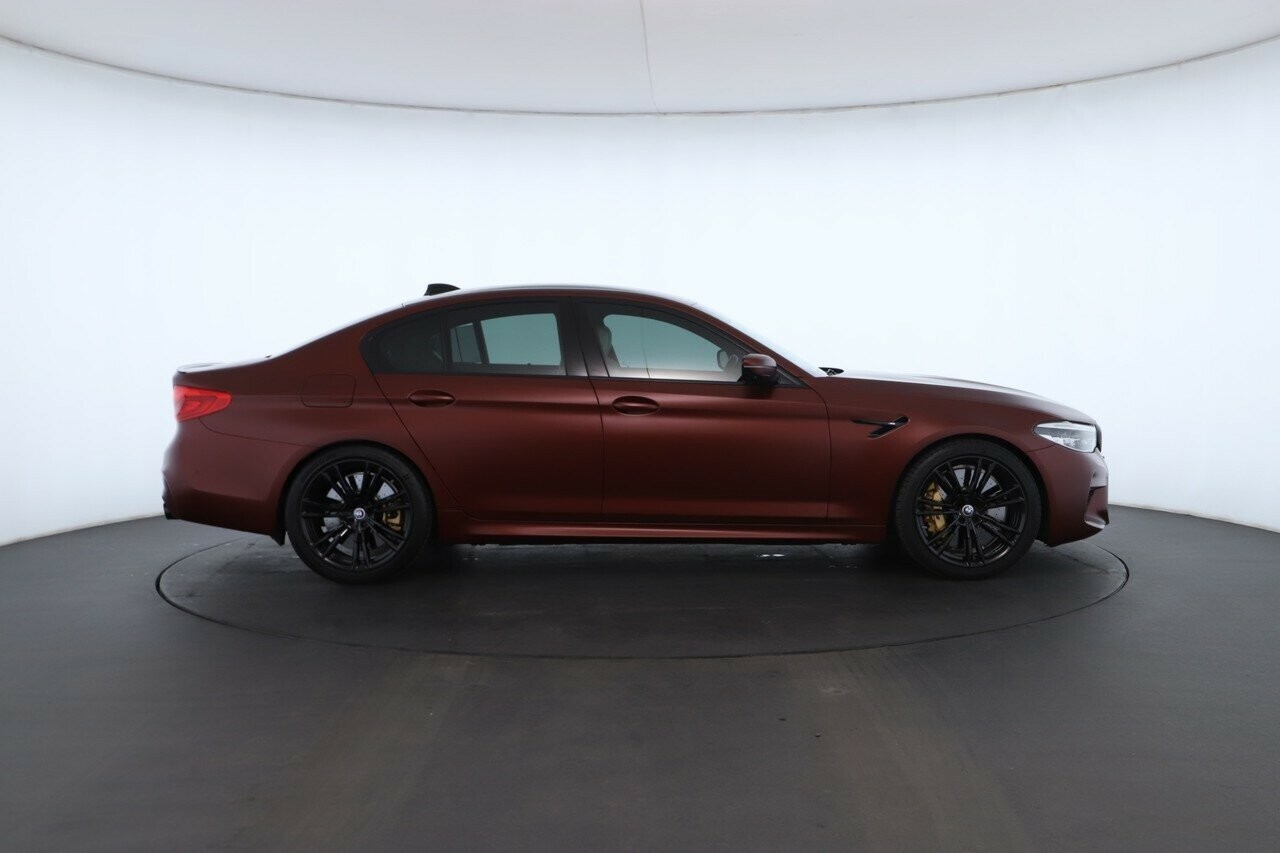 BMW M5 image 3