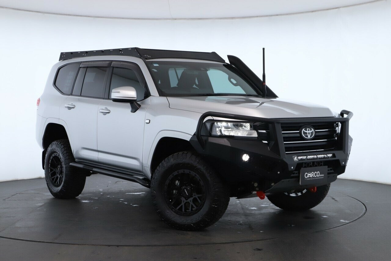 Toyota Landcruiser image 1