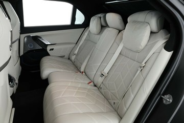 https://vehicle-cdn.autoleague.cloud/31026_61037851_34.jpg