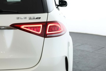 https://vehicle-cdn.autoleague.cloud/31026_61037918_15.jpg