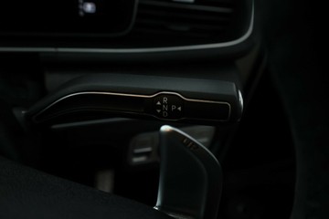 https://vehicle-cdn.autoleague.cloud/31026_61037918_23.jpg