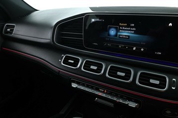 https://vehicle-cdn.autoleague.cloud/31026_61037918_25.jpg