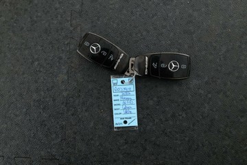 https://vehicle-cdn.autoleague.cloud/31026_61037918_40.jpg