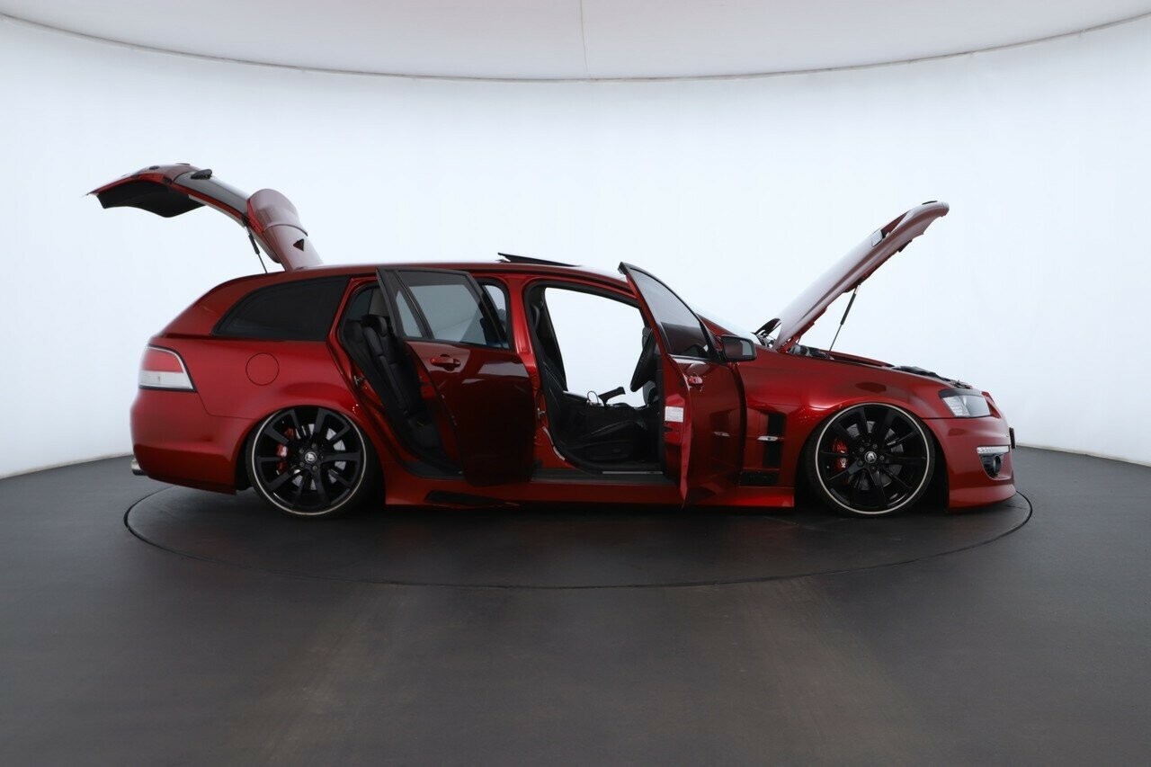Holden Special Vehicles Clubsport image 2