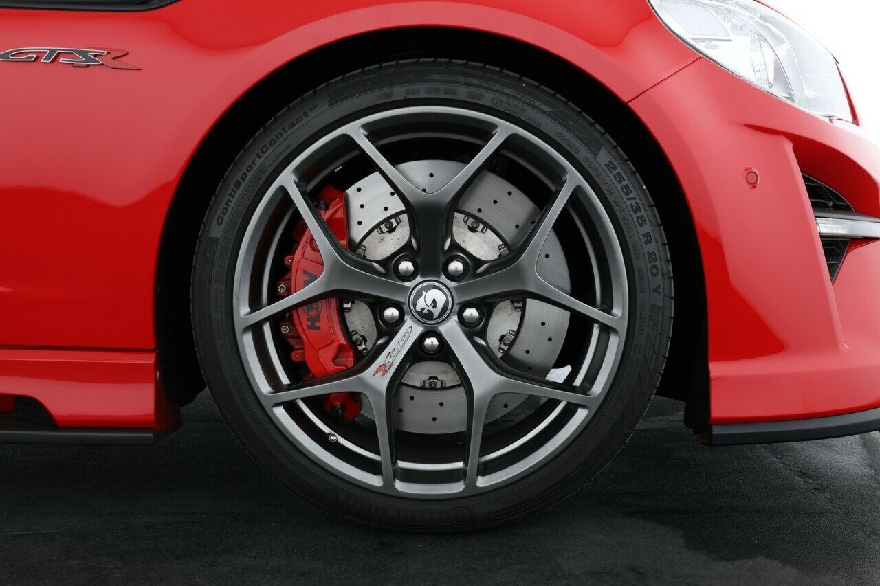 Holden Special Vehicles Gts image 4