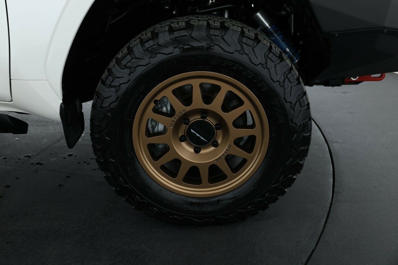 Toyota Landcruiser image 4