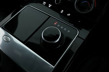 https://vehicle-cdn.autoleague.cloud/31026_61038203_26.jpg