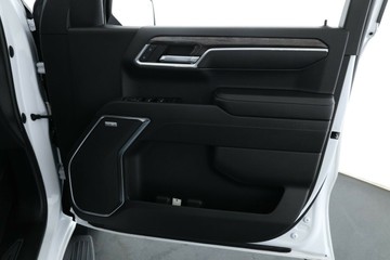 https://vehicle-cdn.autoleague.cloud/31026_61038602_18.jpg