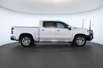 https://vehicle-cdn.autoleague.cloud/31026_61038602_3.jpg