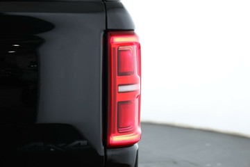 https://vehicle-cdn.autoleague.cloud/31026_61038697_15.jpg