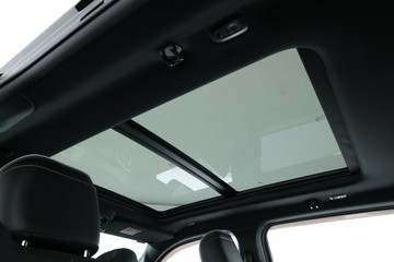 https://vehicle-cdn.autoleague.cloud/31026_61038697_36.jpg