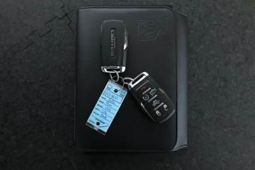 https://vehicle-cdn.autoleague.cloud/31026_61038697_39.jpg